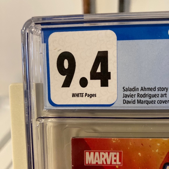 Exiles CGC Professionally Graded 9.4 1st cover appearance of Valkyrie (MCU) - Picture 7 of 9